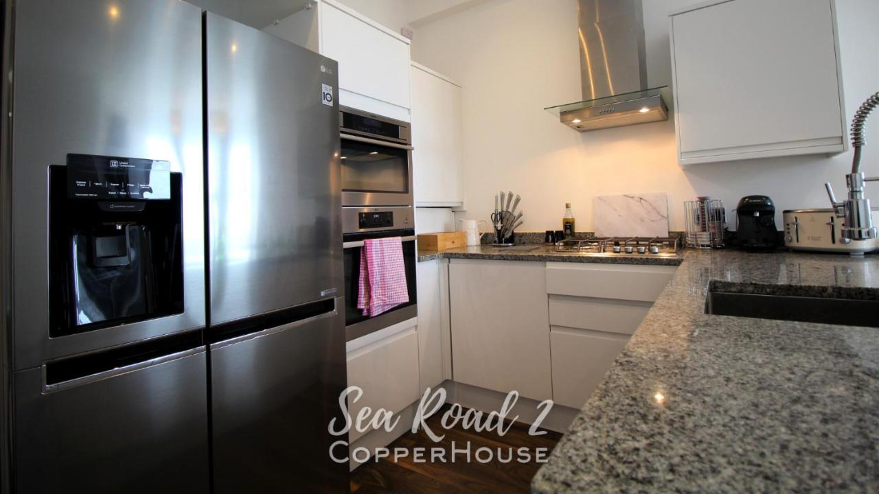 Beautiful Apartments On The Sea Front - Sea Road 2 Felixstowe Kültér fotó